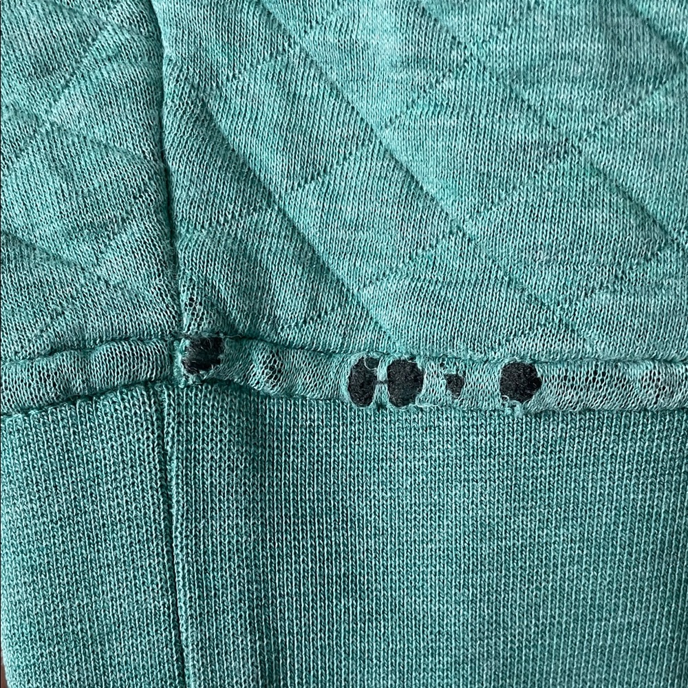Patagonia Women’s Quilted Pullover - Picture 5 of 8